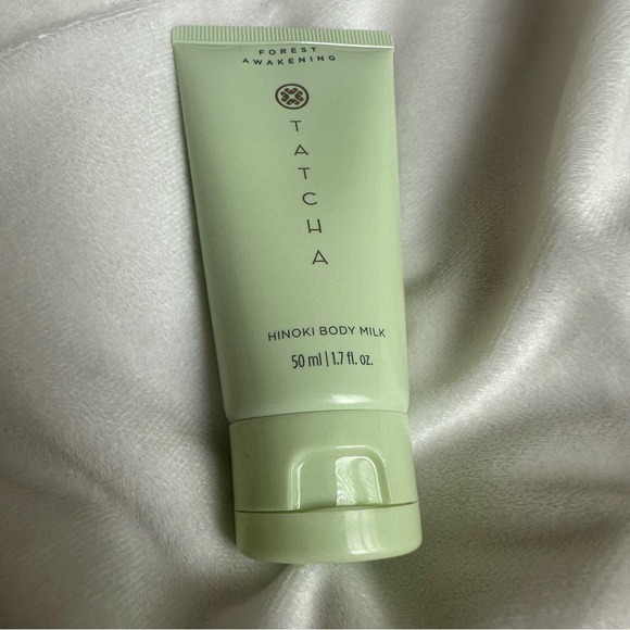 Tatcha NEW Hinoki Body Milk 1.7oz Travel Size Luxe Lotion Forest Awakening - Picture 2 of 5